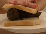 Leckeres Kackwurst Sandwich